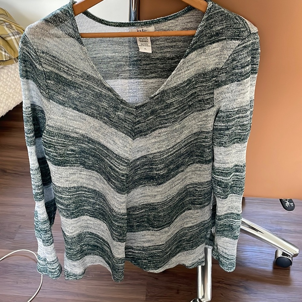 ISELA SWEATER BLOUSE X L